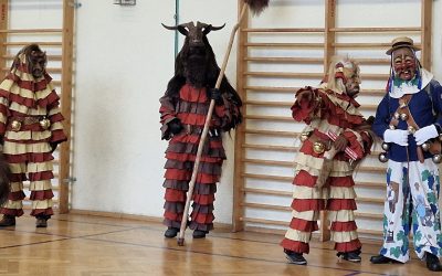 Närrischer Besuch an unserer Schule